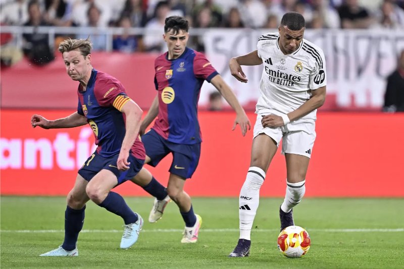 Soi Kèo FC Barcelona Vs Real Madrid 03h00 26/10 - La Liga FC Barcelona gặp khó khi tiếp đón Real Madrid